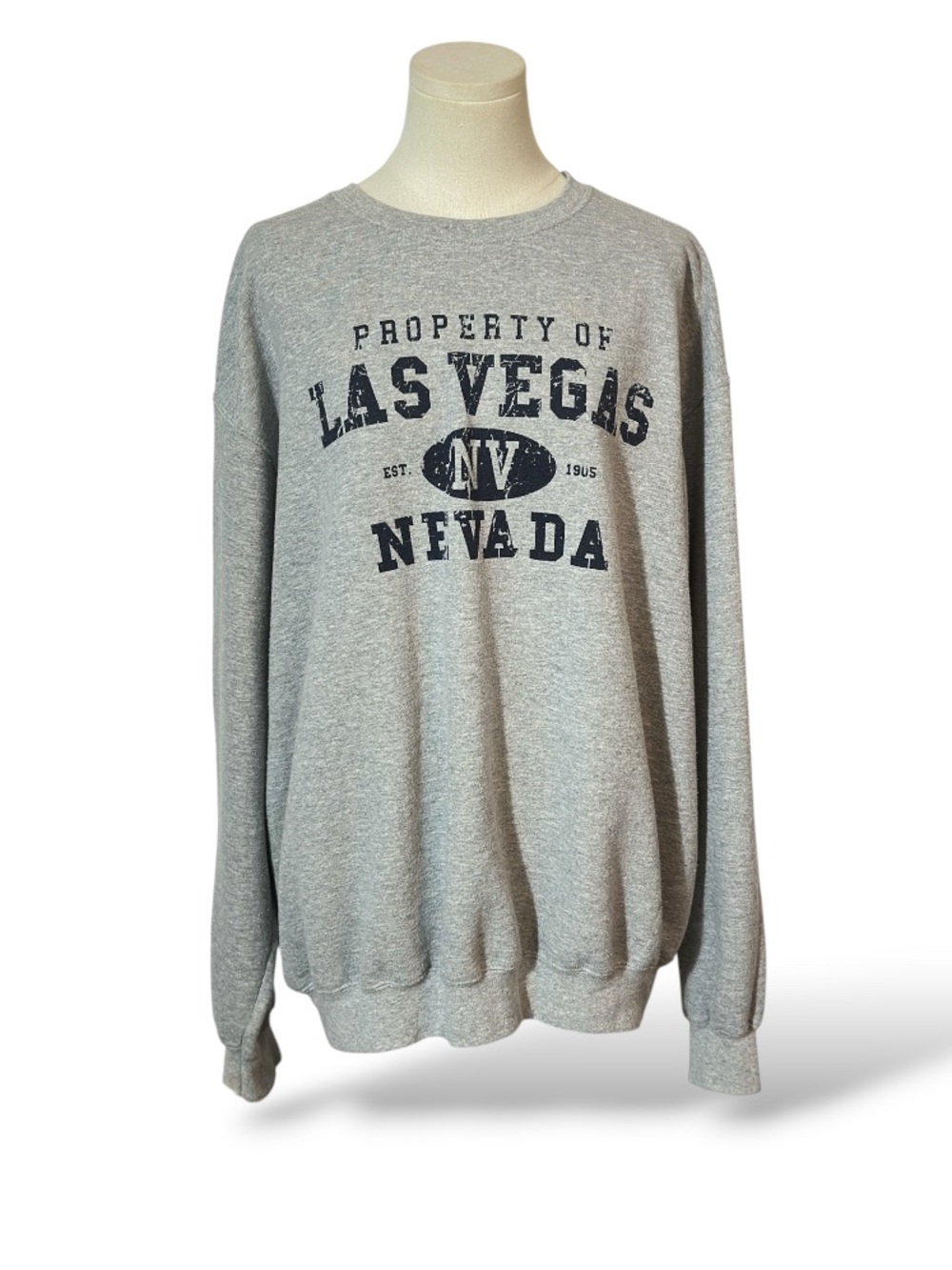 Port & Company Gray Las Vegas Nevada Graphic Crewneck sweatshirt size XL unisex